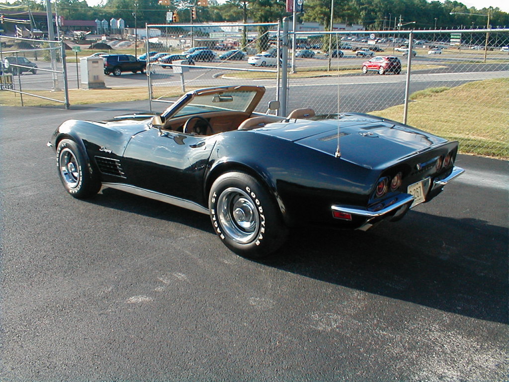 1970 corvette convertible. 